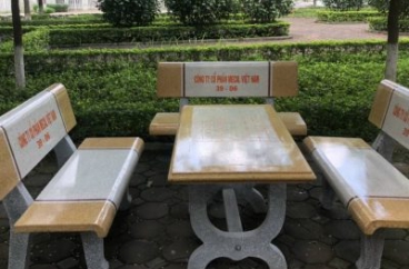 Ghế đá công viên