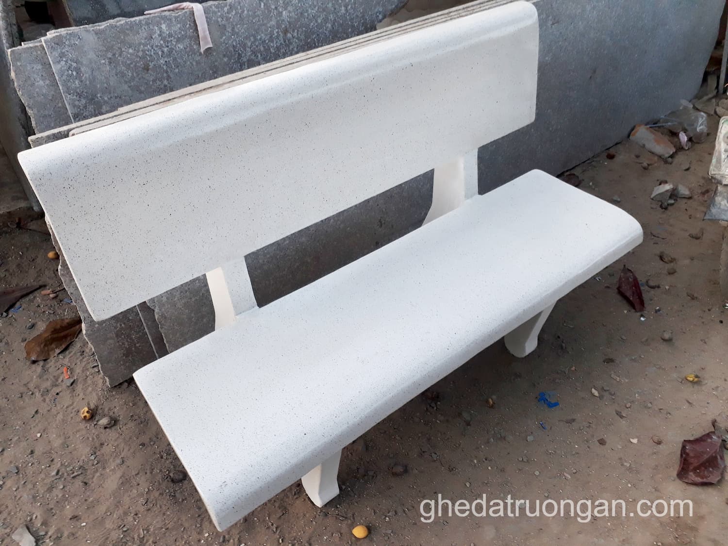  Ghế Đá Màu Trắng