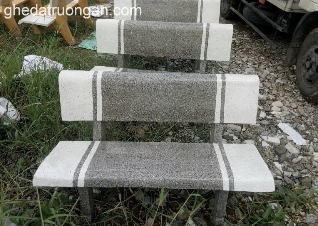  Ghế Đá Hai Màu Trắng Xám