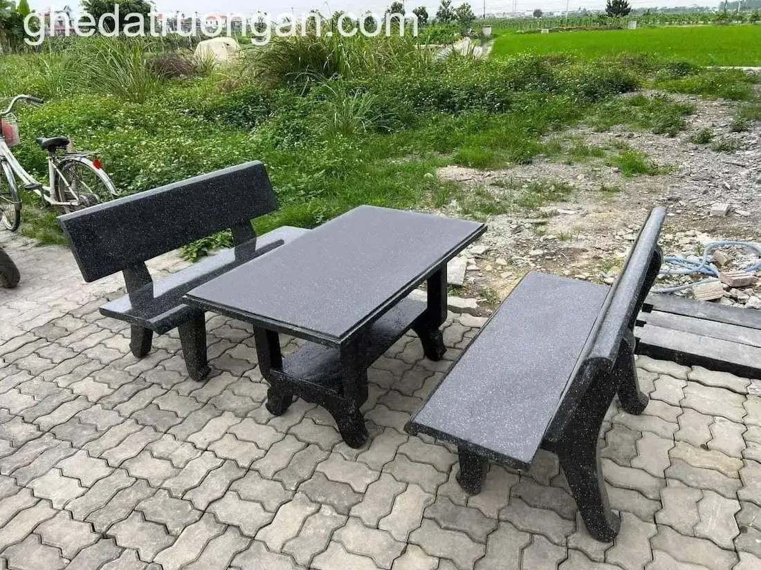  Bàn Ghê Đá Chữ Nhật Màu Đen