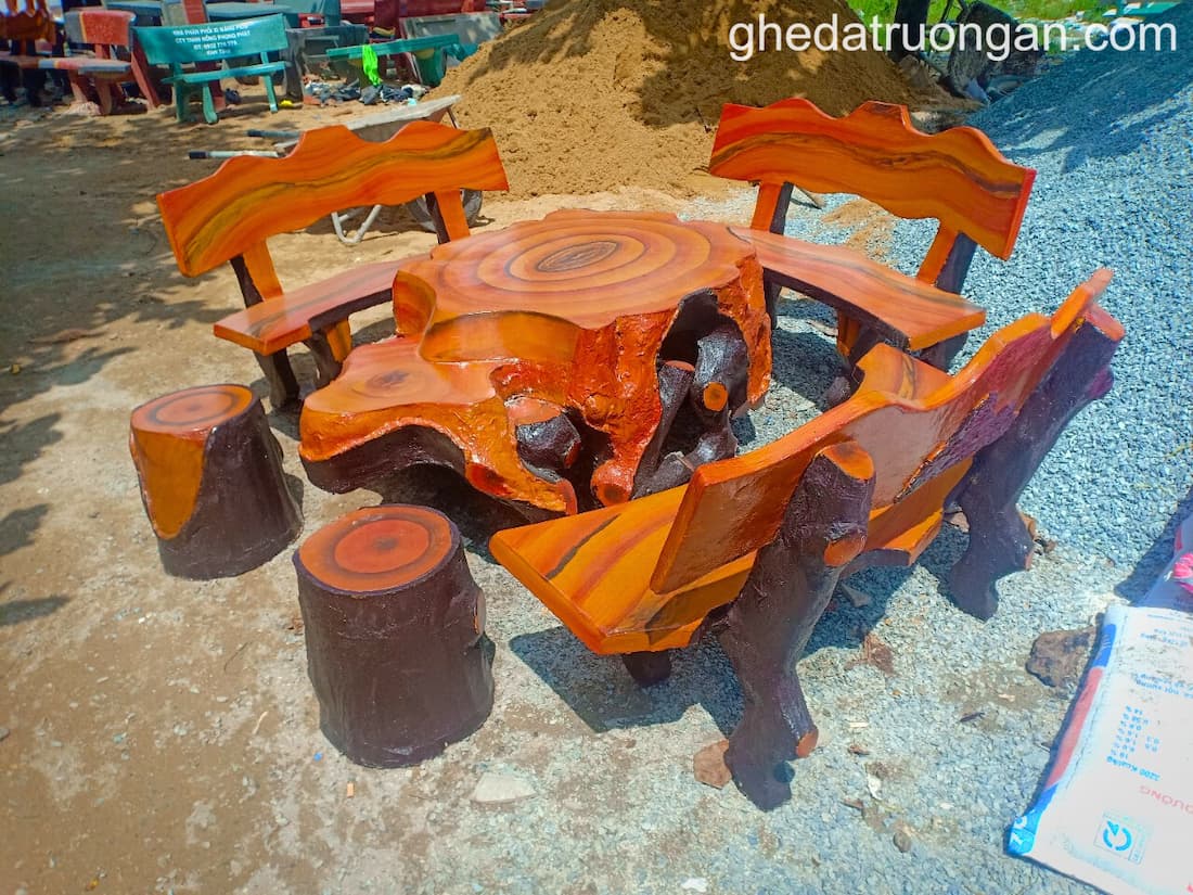  Bộ bàn ghế xi măng giả gỗ