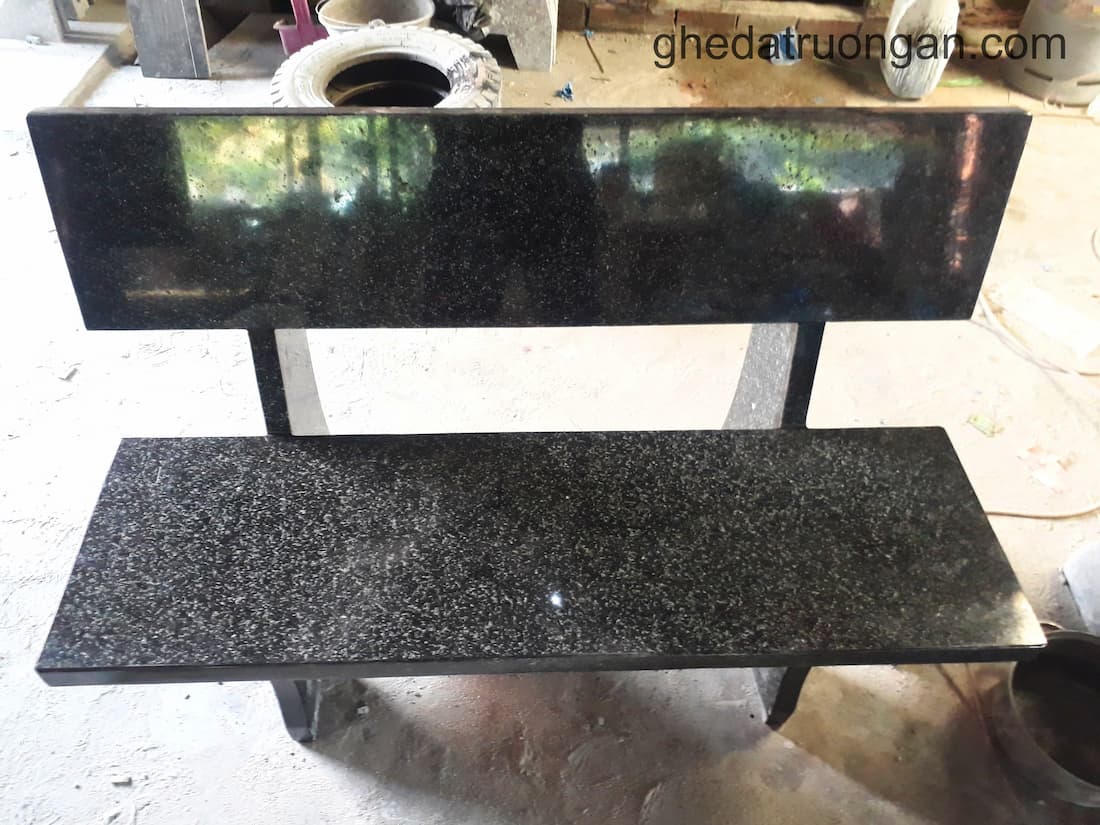  Ghế Đá Hoa Cương Đen Nhập