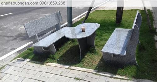  Bàn Ghế Đá Hoa Cương Xám